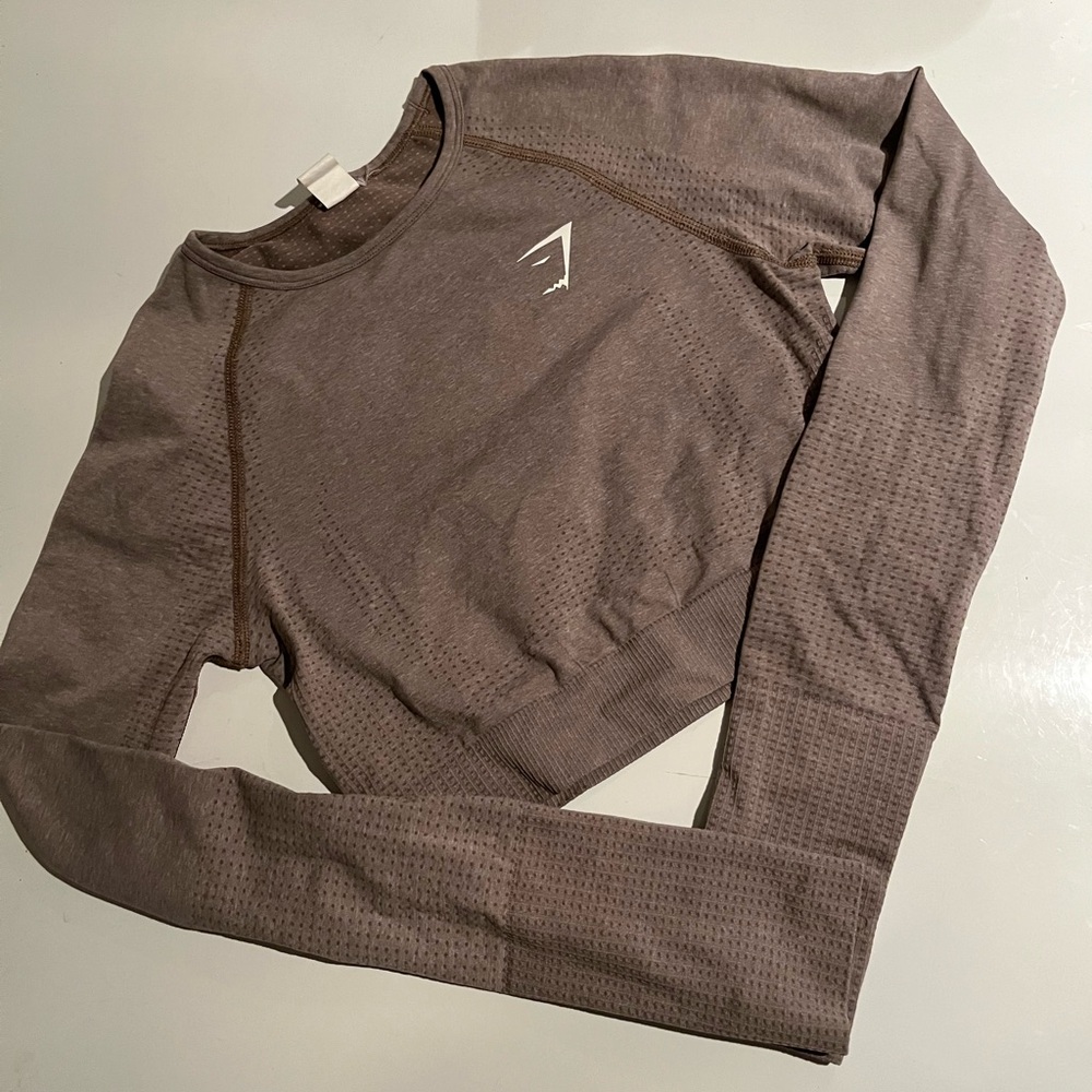 Gymshark cropped long sleeve top - Picture 1 of 4